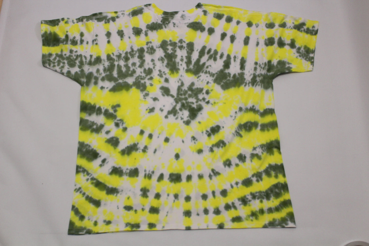 XXL batiikki t-paita
