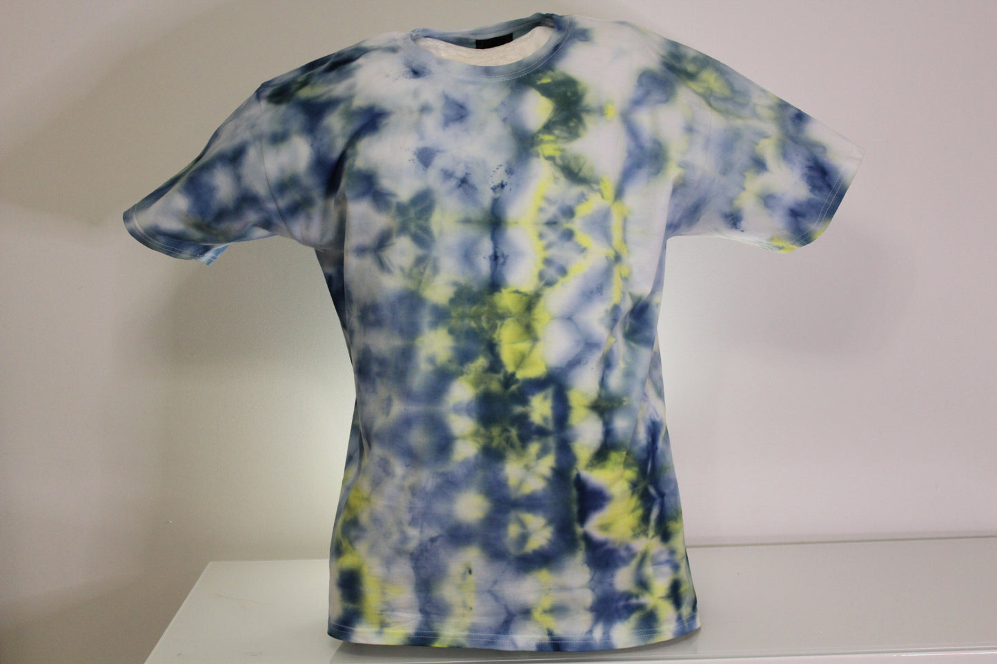 XL batiikki t-paita