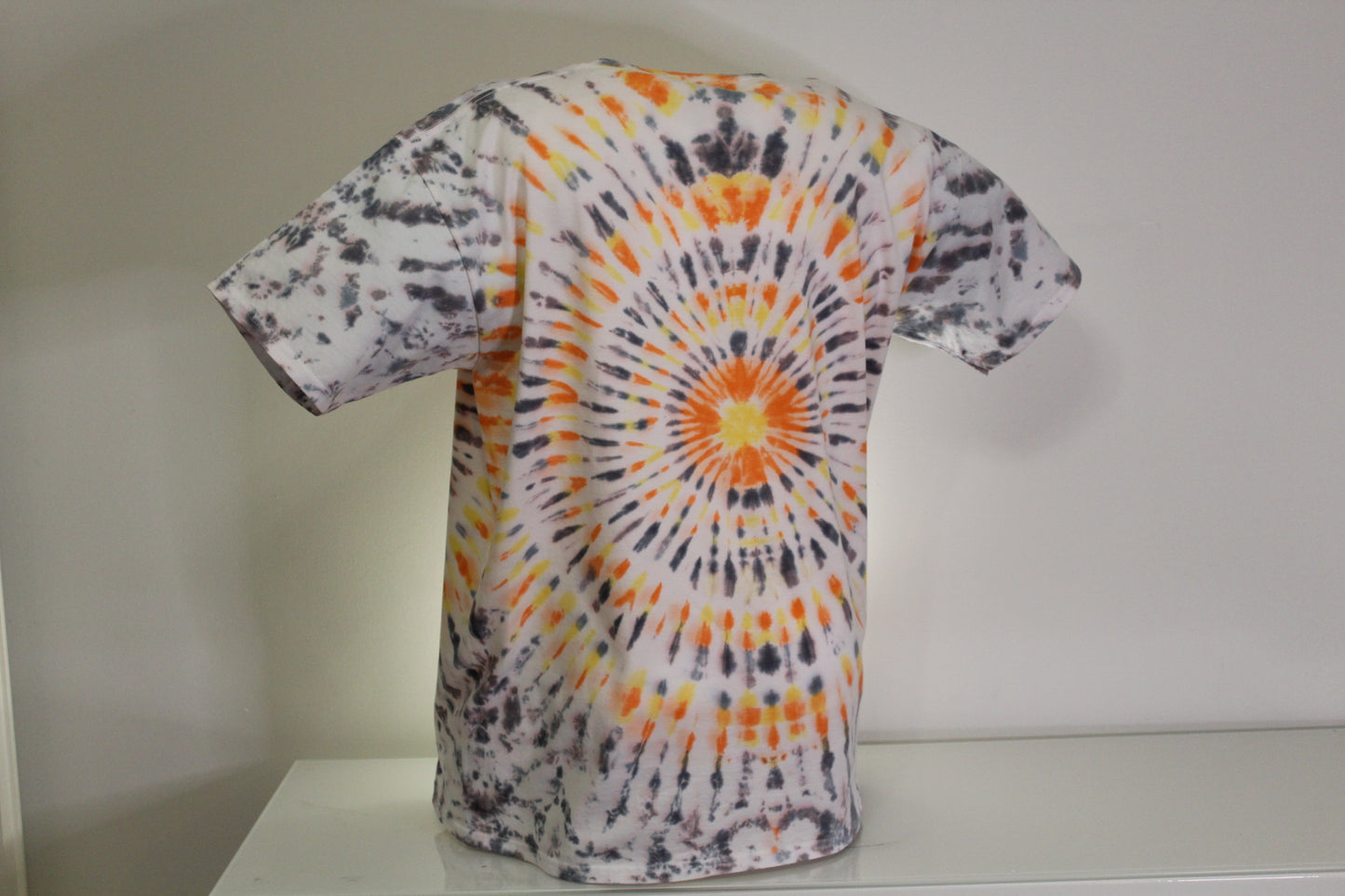 XL batiikki t-paita