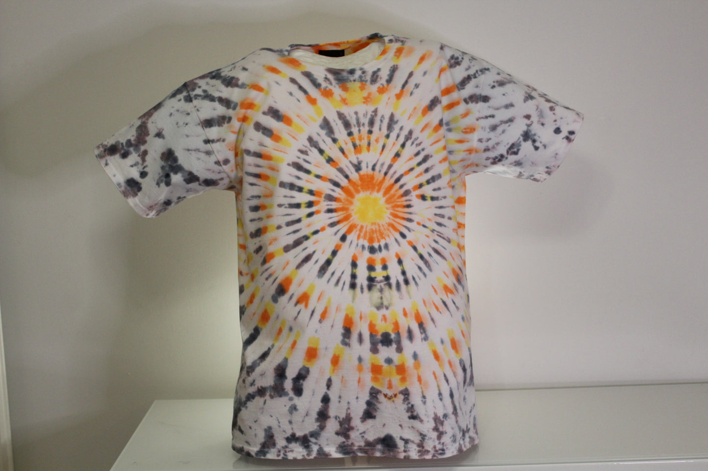 XL batiikki t-paita