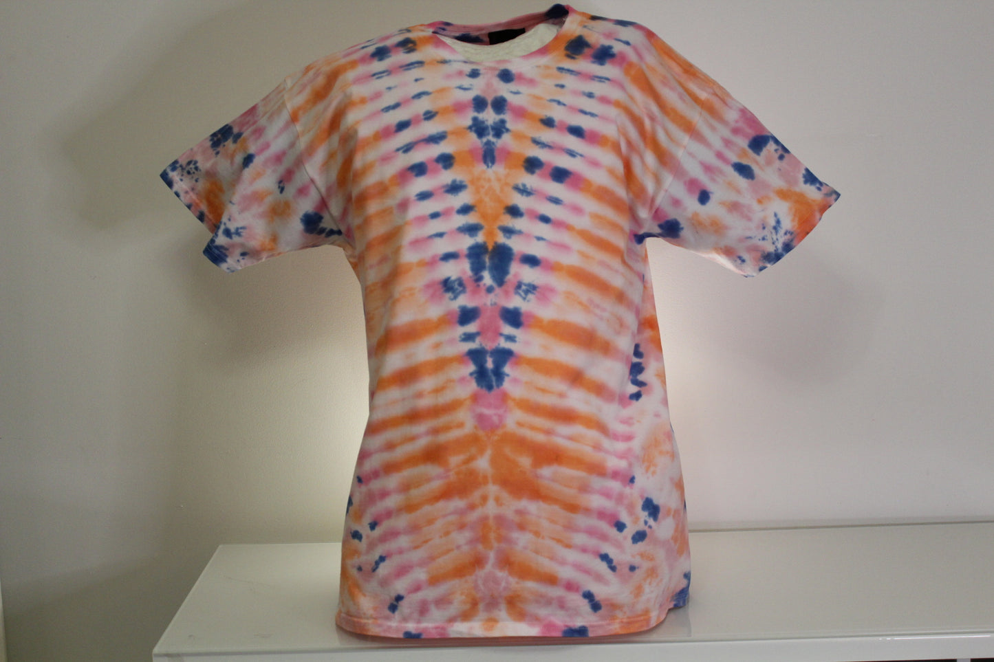 XL batiikki t-paita