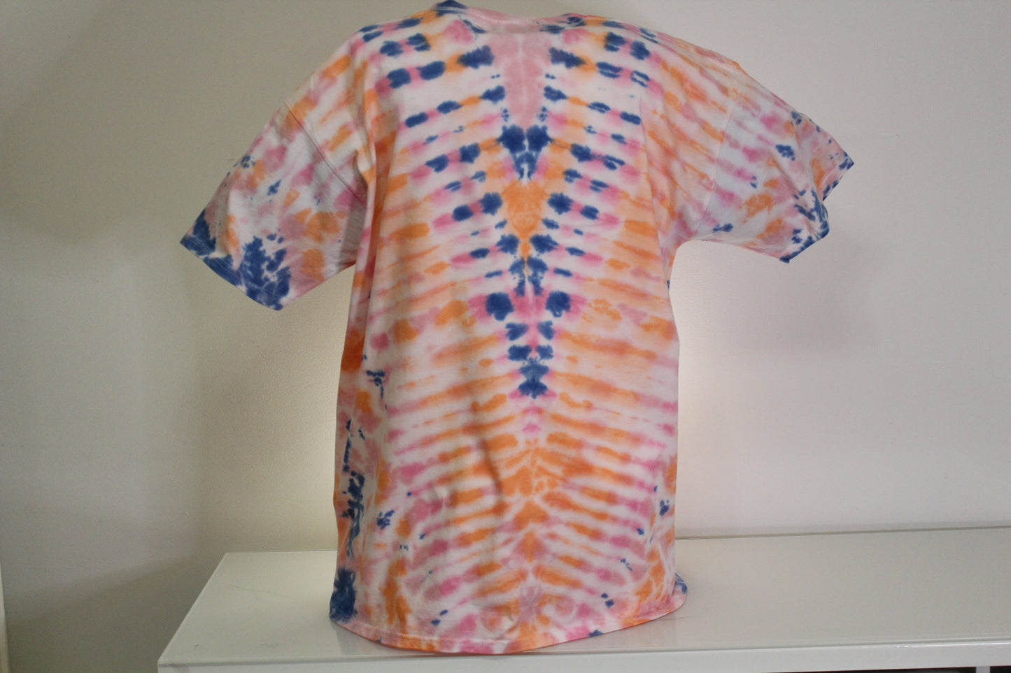 XL batiikki t-paita