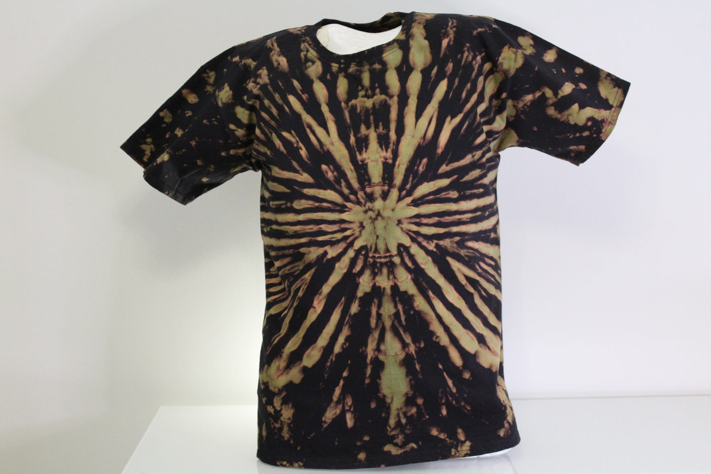 XL batiikki t-paita