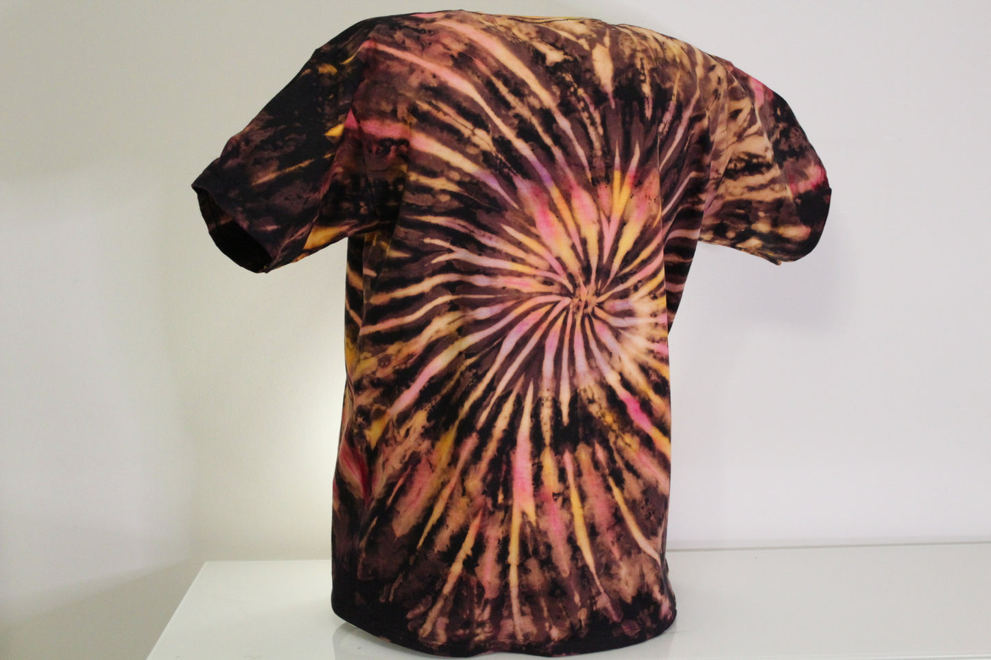 XL batiikki t-paita