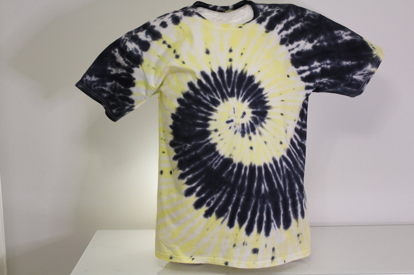 XL batiikki t-paita