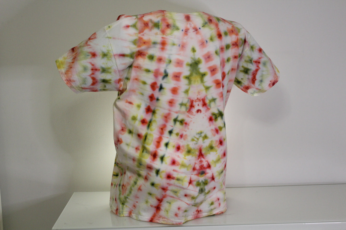 XL batiikki t-paita