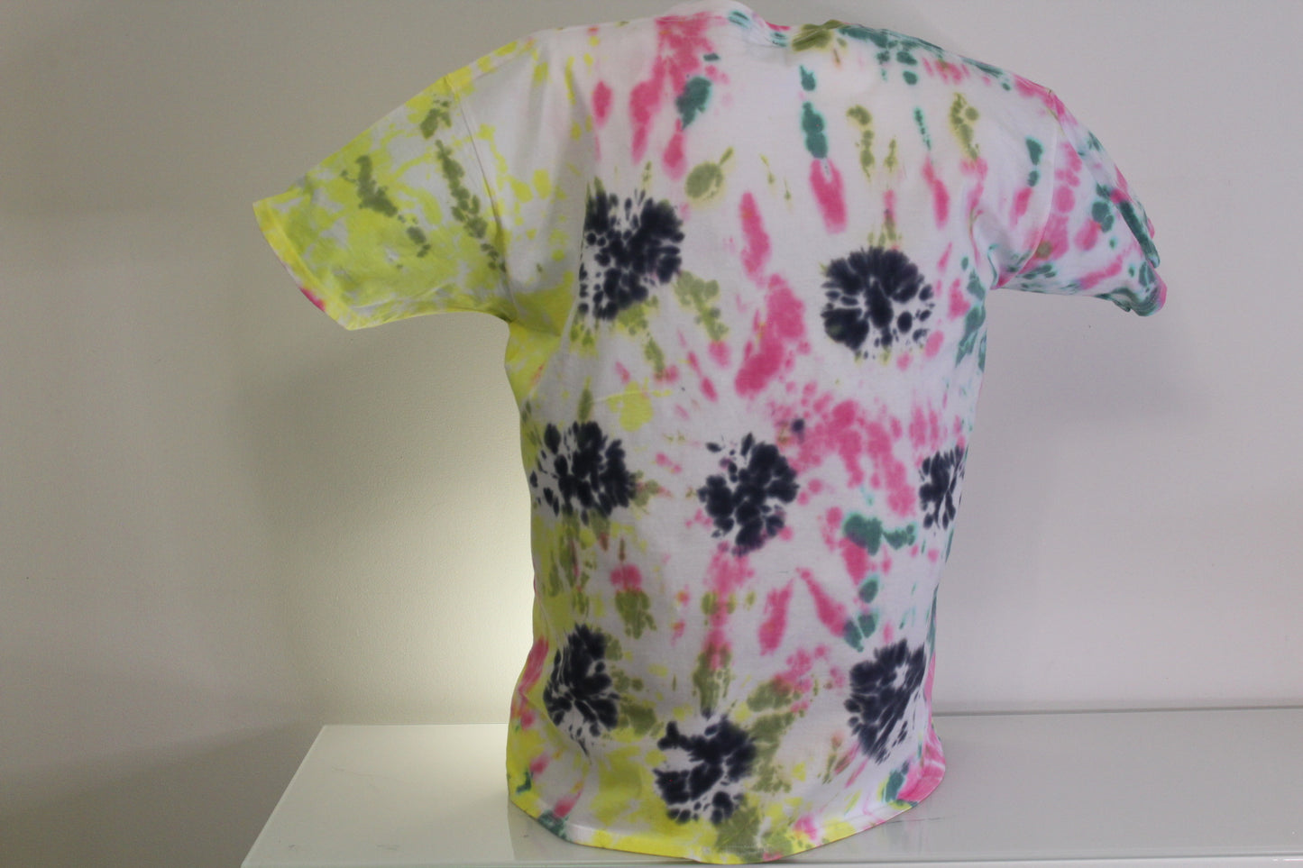 XL batiikki t-paita