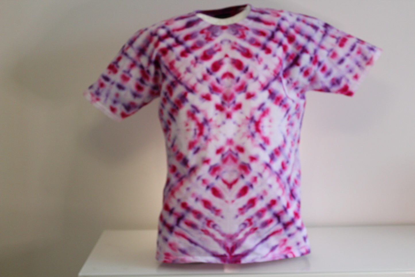 XL batiikki t-paita