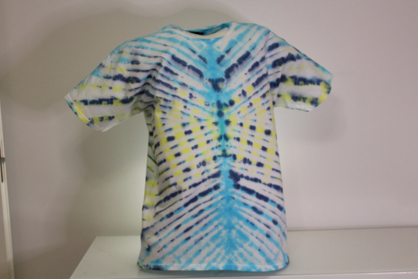 XL batiikki t-paita
