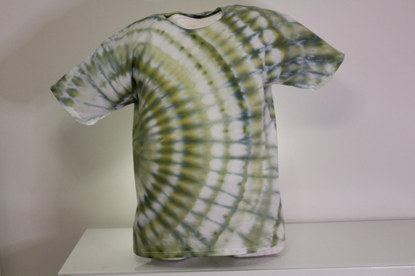 XL batiikki t-paita