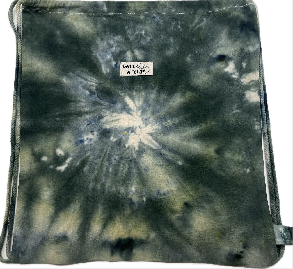 Kaunis ja kestävä  levän vihreä batiikkikangapussi