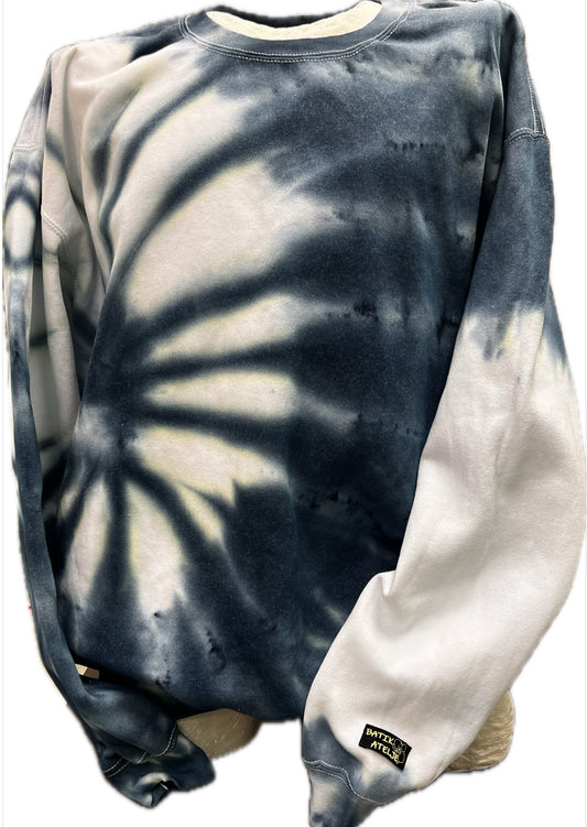 XXL- Tie-Dye Batiikki college