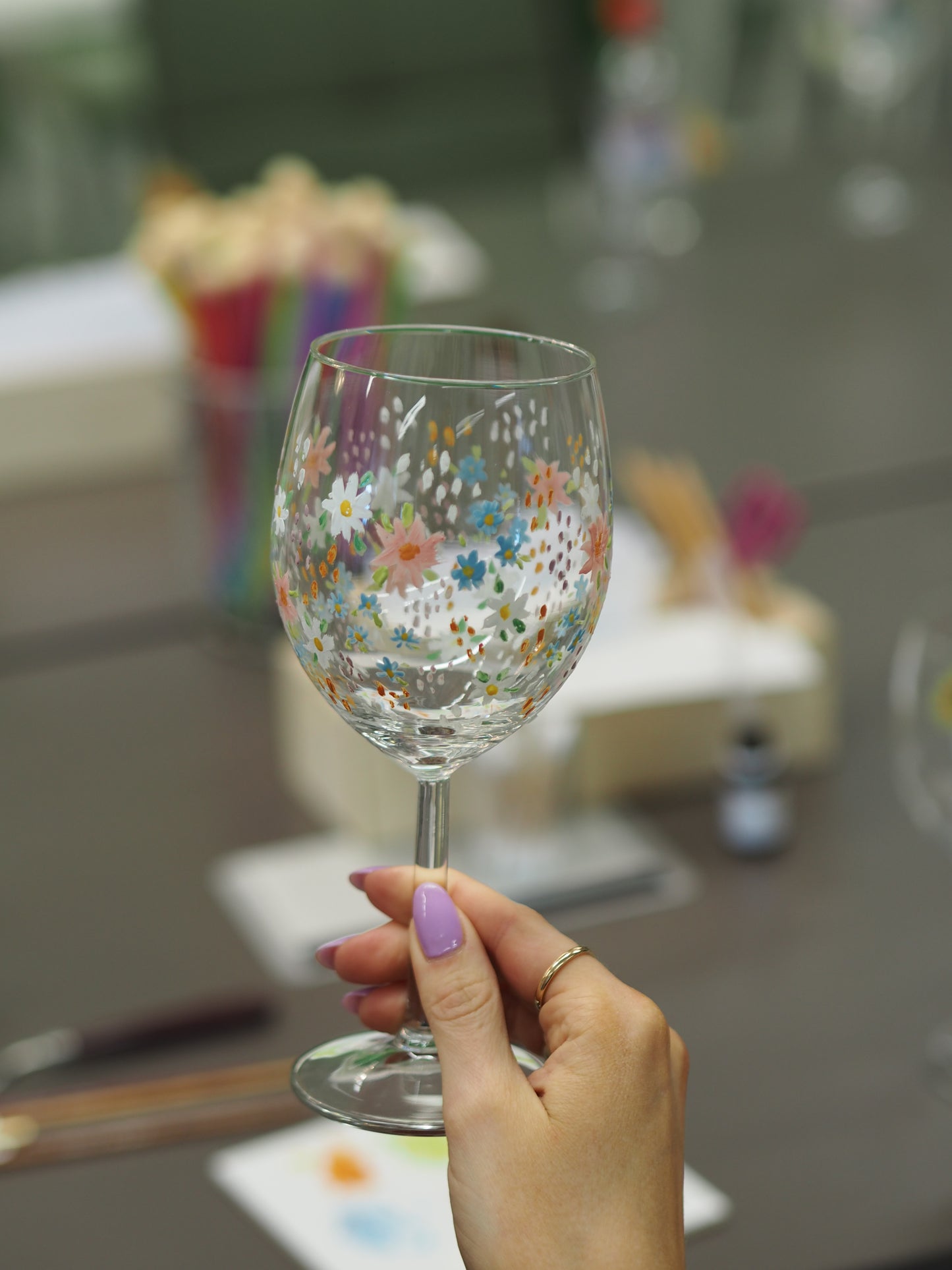 Lasin maalaus                                      2025