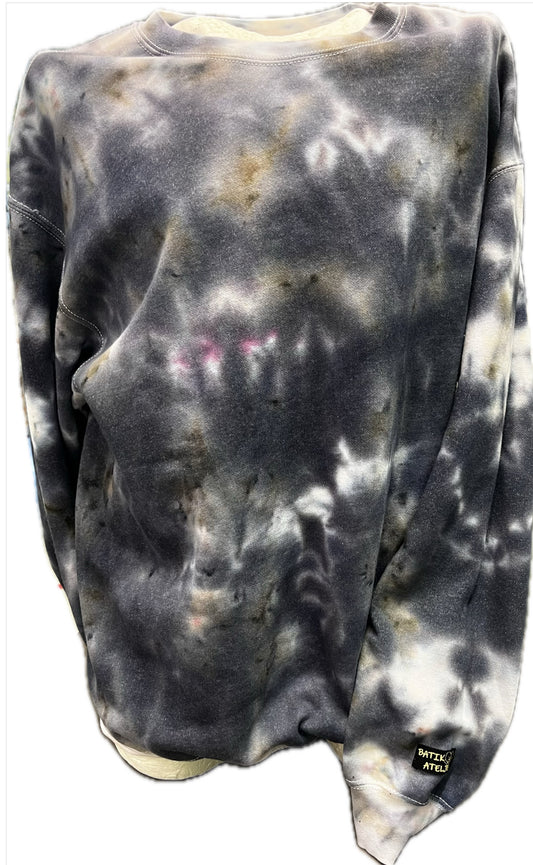 XL- Tie-Dye Batiikki college