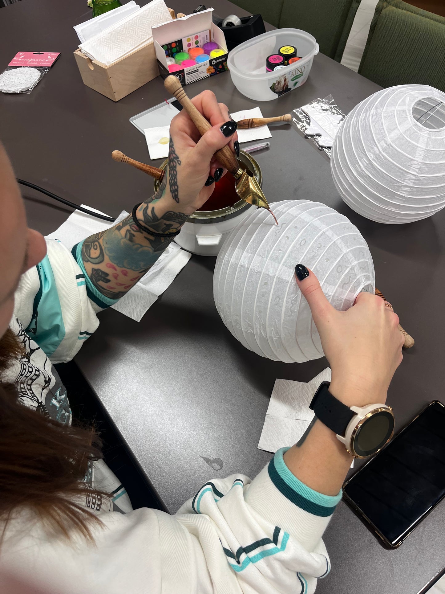 Avoin taidepaja                           Materiaalimaksu 10-24€.    2026