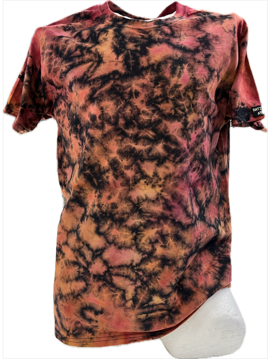 M Tie-Dye batiikki t-paita